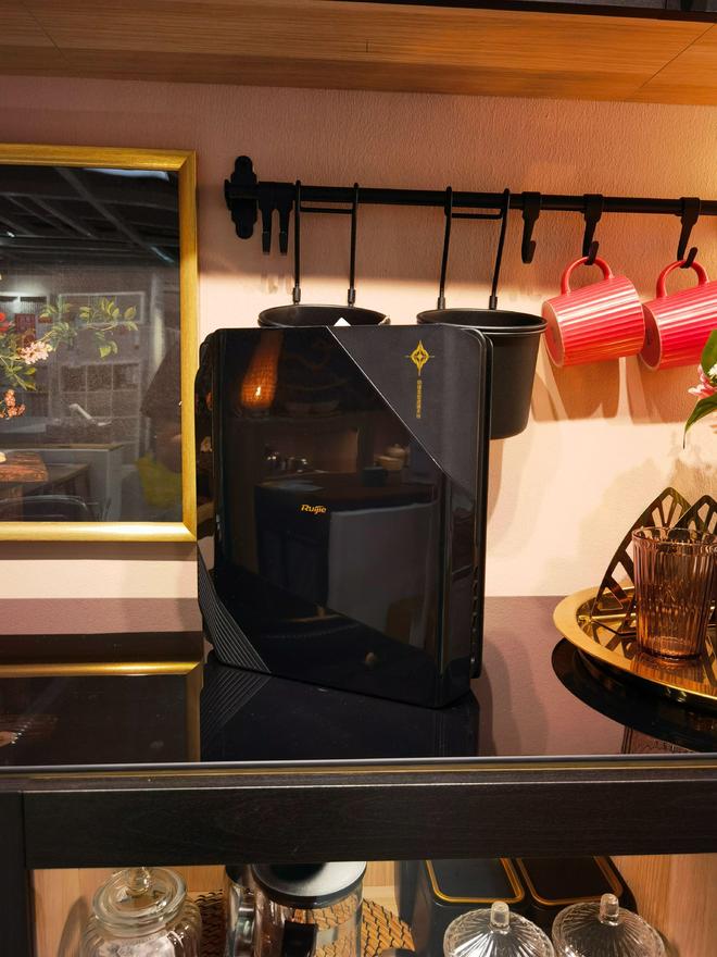 数码博主也爱用！聊聊锐捷龙勃透镜天线的神奇之处